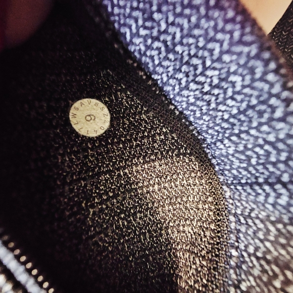 Lululemon 6 Speed Up Grey Varigated Leggings - Picture 4 of 9